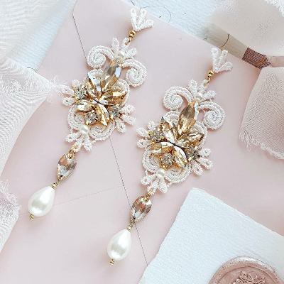 Lace Me - kolczyki ślubne na koronkach z perłami